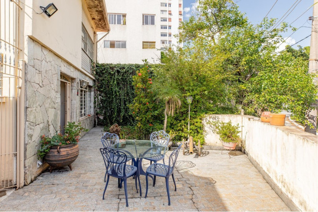 Casa com 3 Quartos à Venda, 232 m² em Pinheiros - São Paulo