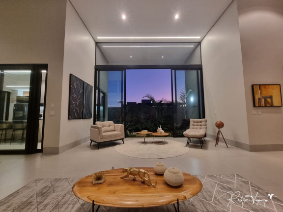 Casa de Condomínio com 4 Quartos à Venda, 590 m² em Jardins Munique - Goiânia