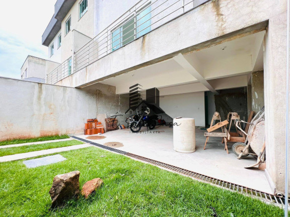 Imagem Casa com 3 Quartos à Venda, 170 m² em Cabral - Contagem Imagem Casa com 3 Quartos à Venda, 170 m² em Cabral - Contagem