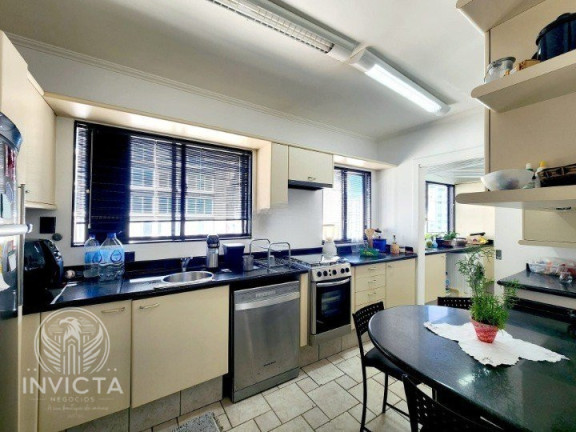 Imagem Apartamento com 3 Quartos à Venda, 176 m² em Centro - Balneário Camboriú Imagem Apartamento com 3 Quartos à Venda, 176 m² em Centro - Balneário Camboriú