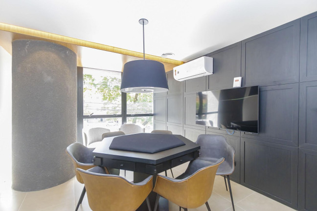 Imagem Kitnet com 1 Quarto à Venda, 23 m² em Centro - Curitiba