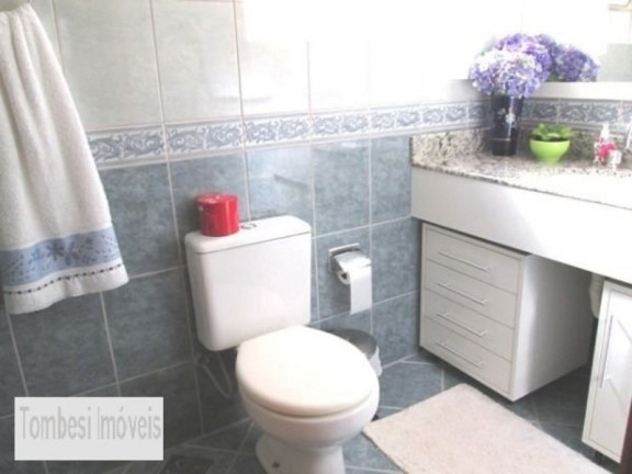 Imagem Casa com 3 Quartos à Venda, 187 m² em Sarandi - Porto Alegre Imagem Casa com 3 Quartos à Venda, 187 m² em Sarandi - Porto Alegre