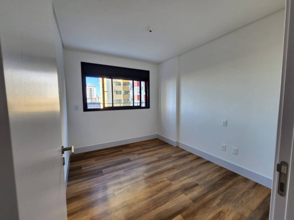 Imagem Apartamento com 3 Quartos à Venda, 130 m² em Estreito - Florianópolis Imagem Apartamento com 3 Quartos à Venda, 130 m² em Estreito - Florianópolis