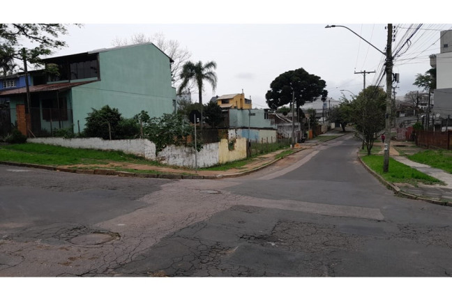 Imagem Terreno à Venda, em Vila Jardim - Porto Alegre Imagem Terreno à Venda, em Vila Jardim - Porto Alegre