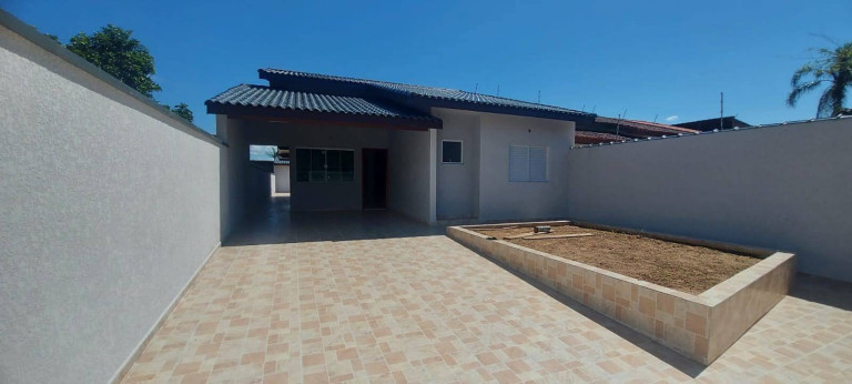 Imagem Casa com 3 Quartos à Venda, 250 m² em Centro - Peruíbe Imagem Casa com 3 Quartos à Venda, 250 m² em Centro - Peruíbe
