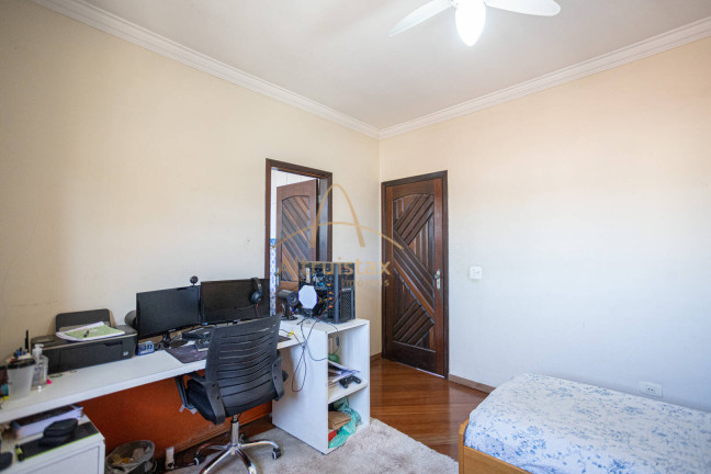 Imagem Casa com 3 Quartos à Venda, 372 m² em Vila Barreto - São Paulo