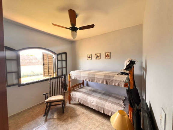 Imagem Casa com 5 Quartos à Venda, em Praia Linda - São Pedro Da Aldeia Imagem Casa com 5 Quartos à Venda, em Praia Linda - São Pedro Da Aldeia