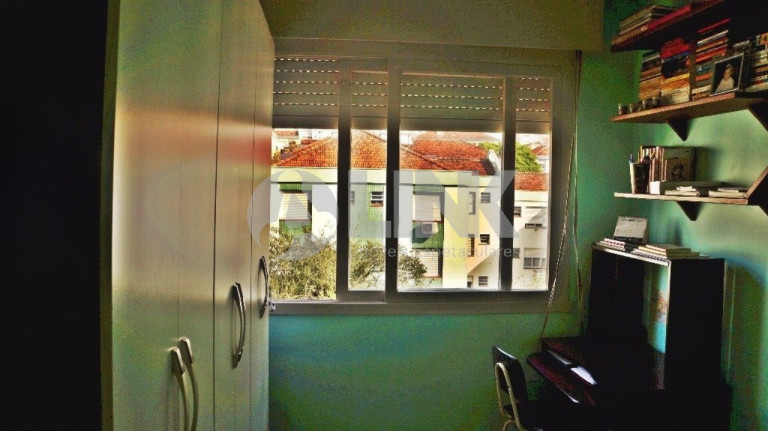 Imagem Apartamento com 2 Quartos à Venda, 58 m² em Vila Ipiranga - Porto Alegre