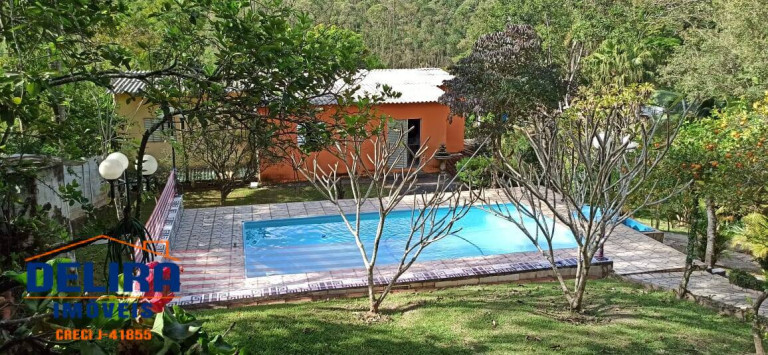 Imagem Chácara com 7 Quartos à Venda, 2.020 m² em Mato Dentro - Mairiporã Imagem Chácara com 7 Quartos à Venda, 2.020 m² em Mato Dentro - Mairiporã