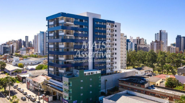 Apartamento com 3 Quartos à Venda, 93 m² em Centro - Torres