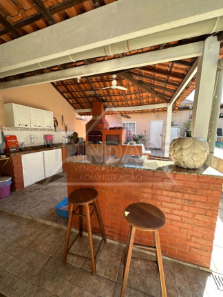 Imagem Casa com 5 Quartos à Venda, 500 m² em Guaratiba - Rio De Janeiro Imagem Casa com 5 Quartos à Venda, 500 m² em Guaratiba - Rio De Janeiro