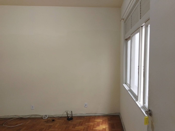 Imagem Apartamento com 1 Quarto à Venda, 43 m² em Copacabana - Rio De Janeiro Imagem Apartamento com 1 Quarto à Venda, 43 m² em Copacabana - Rio De Janeiro