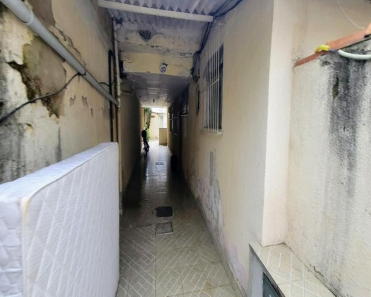 Imagem Casa com 21 Quartos à Venda, 750 m² em Ramos - Rio De Janeiro