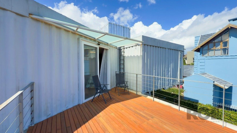 Imagem Casa com 3 Quartos à Venda, 333 m² em Teresópolis - Porto Alegre Imagem Casa com 3 Quartos à Venda, 333 m² em Teresópolis - Porto Alegre