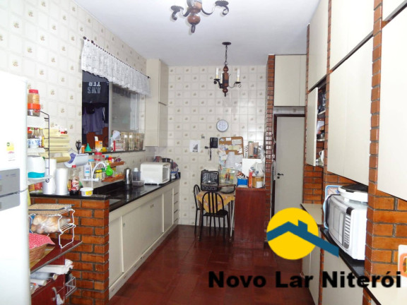 Imagem Casa com 6 Quartos à Venda, 420 m² em São Francisco - Niterói Imagem Casa com 6 Quartos à Venda, 420 m² em São Francisco - Niterói