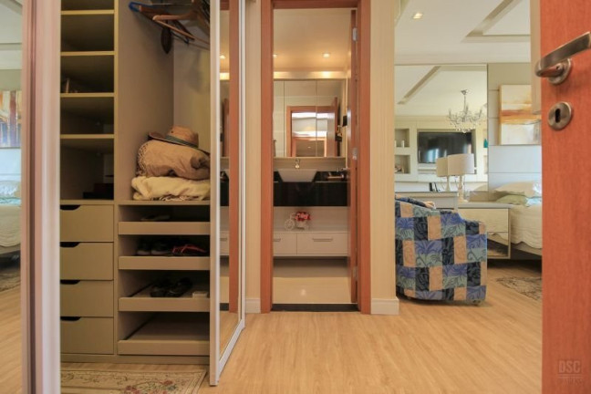 Imagem Apartamento com 3 Quartos à Venda, 126 m² em Ipanema - Porto Alegre