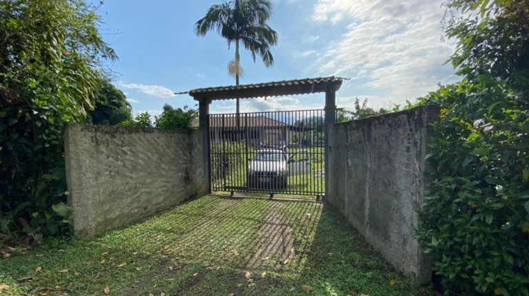 Imagem Imóvel com 3 Quartos à Venda, 12.000 m² em Cachoeira - Antonina Imagem Imóvel com 3 Quartos à Venda, 12.000 m² em Cachoeira - Antonina