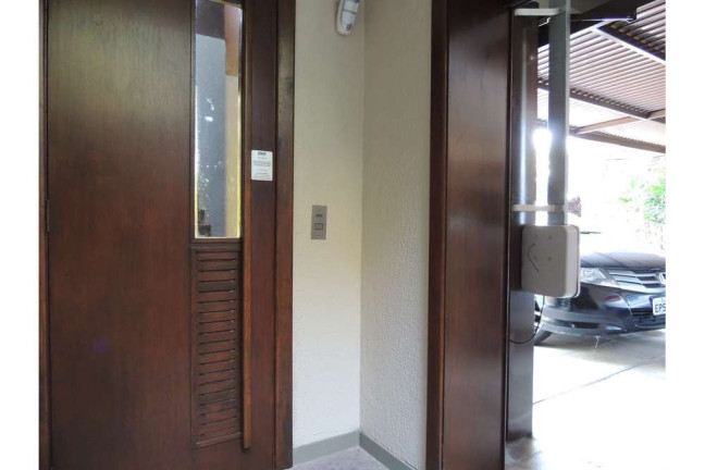 Imagem Casa com 4 Quartos à Venda, 430 m² em Vila Assunção - Porto Alegre Imagem Casa com 4 Quartos à Venda, 430 m² em Vila Assunção - Porto Alegre