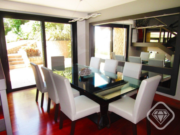 Imagem Casa de Condomínio com 4 Quartos à Venda, 522 m² em Nonoai - Porto Alegre Imagem Casa de Condomínio com 4 Quartos à Venda, 522 m² em Nonoai - Porto Alegre