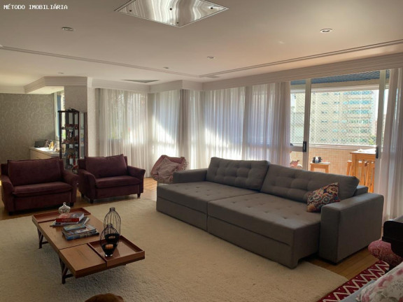 Imagem Imóvel com 3 Quartos à Venda, 300 m² em Bairro Jardim - Santo André Imagem Imóvel com 3 Quartos à Venda, 300 m² em Bairro Jardim - Santo André