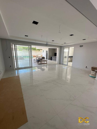 Imagem Casa de Condomínio com 4 Quartos à Venda, 393 m² em Ribeirão Do Lipa - Cuiabá Imagem Casa de Condomínio com 4 Quartos à Venda, 393 m² em Ribeirão Do Lipa - Cuiabá