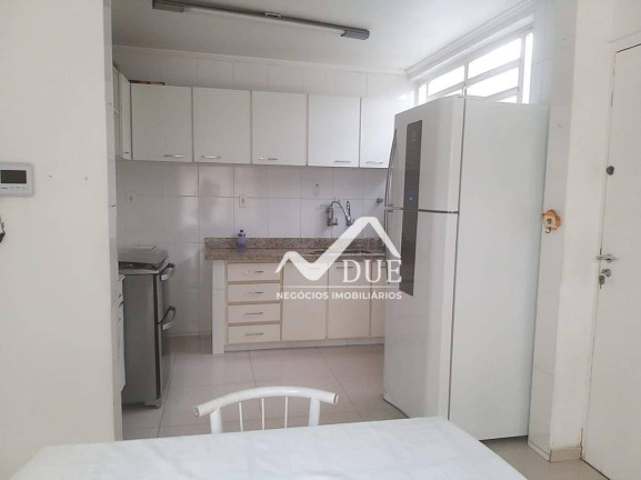 Imagem Casa com 3 Quartos à Venda, 161 m² em Boqueirão - Santos