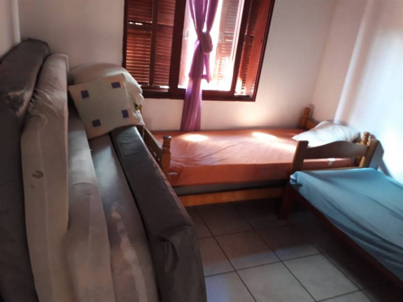Imagem Casa com 3 Quartos à Venda, 150 m² em Caicara - Praia Grande Imagem Casa com 3 Quartos à Venda, 150 m² em Caicara - Praia Grande