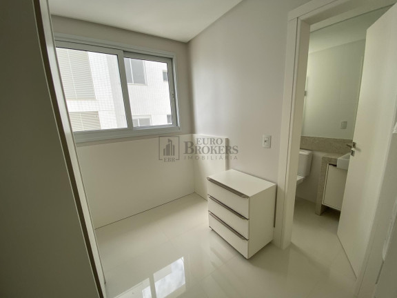 Imagem Apartamento com 5 Quartos à Venda, 237 m² em Centro - Balneário Camboriú Imagem Apartamento com 5 Quartos à Venda, 237 m² em Centro - Balneário Camboriú