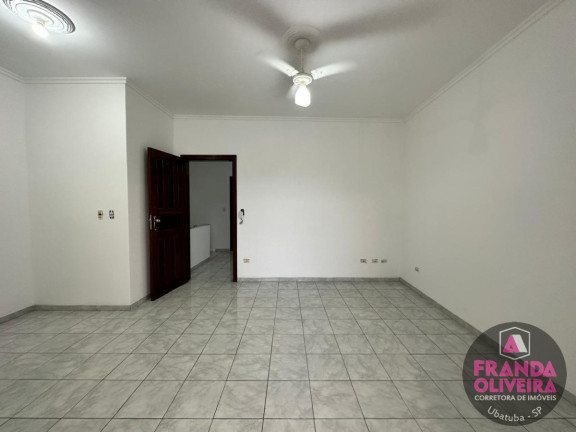 Imagem Sobrado com 4 Quartos à Venda, 127 m² em Centro - Ubatuba