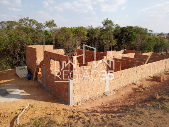 Imagem Casa com 4 Quartos à Venda, 1.000 m² em Laranjeiras De Caldas - Caldas Imagem Casa com 4 Quartos à Venda, 1.000 m² em Laranjeiras De Caldas - Caldas