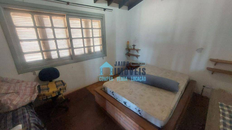 Imagem Casa com 6 Quartos à Venda, 360 m² em Centro - Balneário Pinhal Imagem Casa com 6 Quartos à Venda, 360 m² em Centro - Balneário Pinhal