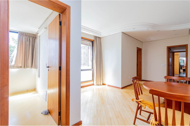 Imagem Apartamento com 2 Quartos à Venda, 86 m² em Menino Deus - Porto Alegre Imagem Apartamento com 2 Quartos à Venda, 86 m² em Menino Deus - Porto Alegre