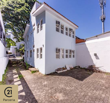 Imagem Sobrado com 2 Quartos à Venda, em Moema - São Paulo Imagem Sobrado com 2 Quartos à Venda, em Moema - São Paulo