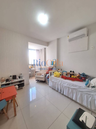 Imagem Apartamento com 4 Quartos à Venda, 180 m² em Barra Da Tijuca - Rio De Janeiro