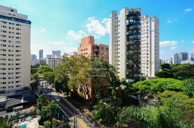 Imagem Apartamento com 4 Quartos à Venda, 180 m² em Moema - São Paulo