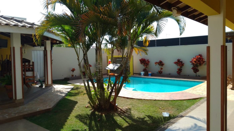 Imagem Casa com 3 Quartos à Venda, 300 m² em Green Village - Avaré