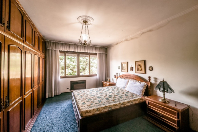 Imagem Casa com 3 Quartos à Venda, 285 m² em Bela Vista - Porto Alegre Imagem Casa com 3 Quartos à Venda, 285 m² em Bela Vista - Porto Alegre
