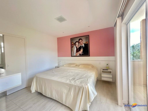 Imagem Casa com 4 Quartos à Venda, 184 m² em Jardim Europa - Teresópolis