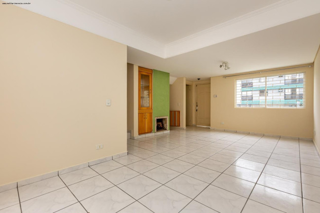 Imagem Casa com 3 Quartos à Venda, 167 m² em água Verde - Curitiba