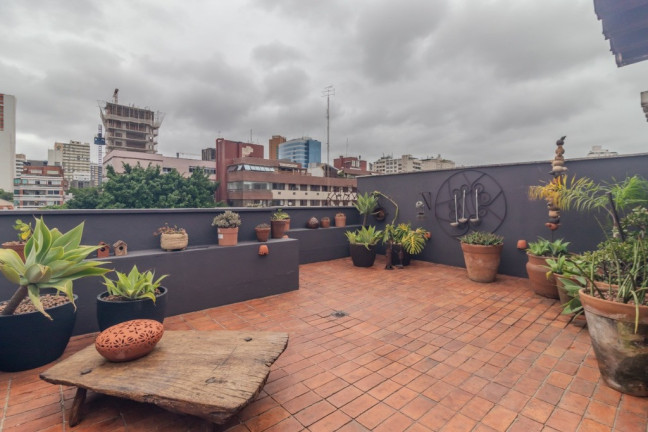 Imagem Imóvel com 3 Quartos à Venda, 191 m² em Moinhos De Vento - Porto Alegre