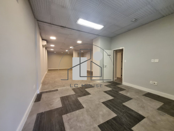 Sala Comercial à Venda, 142 m² em Santo Amaro - São Paulo