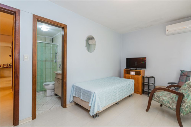 Imagem Apartamento com 3 Quartos à Venda, 83 m² em Menino Deus - Porto Alegre Imagem Apartamento com 3 Quartos à Venda, 83 m² em Menino Deus - Porto Alegre