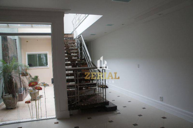 Imagem Sobrado com 2 Quartos à Venda, 242 m² em Olímpico - São Caetano Do Sul Imagem Sobrado com 2 Quartos à Venda, 242 m² em Olímpico - São Caetano Do Sul