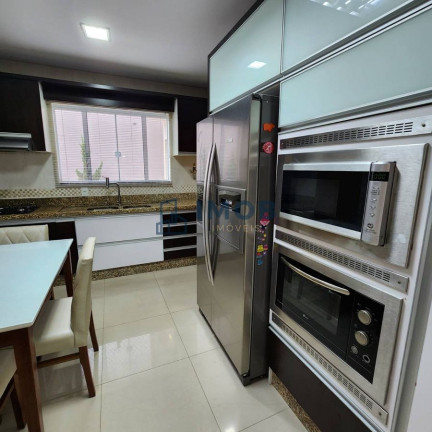 Imagem Casa com 4 Quartos à Venda, 217 m² em Amizade - Jaraguá Do Sul