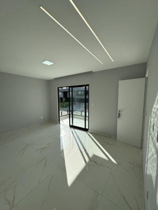 Imagem Casa de Condomínio com 4 Quartos à Venda, 400 m² em Cajupiranga - Parnamirim Imagem Casa de Condomínio com 4 Quartos à Venda, 400 m² em Cajupiranga - Parnamirim