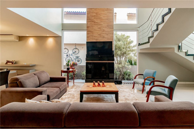 Imagem Casa com 4 Quartos à Venda, em Centro - Viamão Imagem Casa com 4 Quartos à Venda, em Centro - Viamão