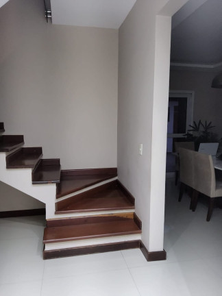 Imagem Sobrado com 3 Quartos à Venda, 91 m² em Alto Do Cardoso - Pindamonhangaba Imagem Sobrado com 3 Quartos à Venda, 91 m² em Alto Do Cardoso - Pindamonhangaba