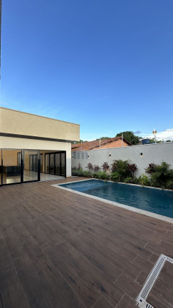 Imagem Casa com 4 Quartos à Venda, 223 m² em Jardim Europa - Goiânia