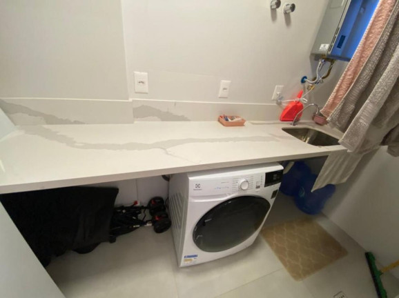 Imagem Apartamento com 2 Quartos para Alugar, 1 m² em Centro - Balneário Camboriú Imagem Apartamento com 2 Quartos para Alugar, 1 m² em Centro - Balneário Camboriú