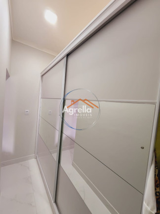 Imagem Casa com 3 Quartos à Venda, 116 m² em Jardim Califórnia - Mogi Mirim Imagem Casa com 3 Quartos à Venda, 116 m² em Jardim Califórnia - Mogi Mirim